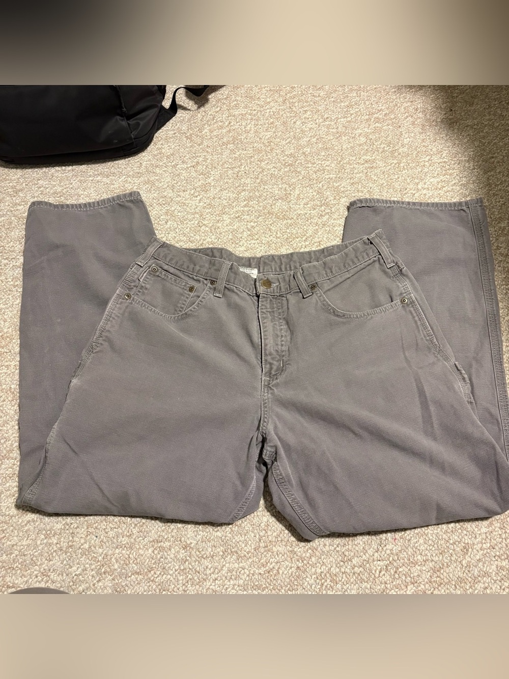 Carhartt Men’s Gray Cargo Work Pants - Picture 2 of 3